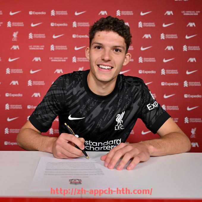 HTH华体会APP下载-世俱杯半决赛赛程与历史经典对决回顾